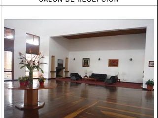 Foto 29 de Lote con instalaciones sociales y deportivas Piscinas, Canchas de tenis, Bolos, Restaurante, Cafeteria