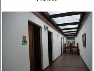 Foto 33 de Lote con instalaciones sociales y deportivas Piscinas, Canchas de tenis, Bolos, Restaurante, Cafeteria