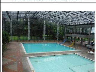 Foto 72 de Lote con instalaciones sociales y deportivas Piscinas, Canchas de tenis, Bolos, Restaurante, Cafeteria
