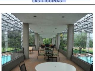Foto 76 de Lote con instalaciones sociales y deportivas Piscinas, Canchas de tenis, Bolos, Restaurante, Cafeteria