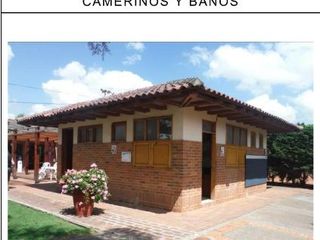 Foto 95 de Lote con instalaciones sociales y deportivas Piscinas, Canchas de tenis, Bolos, Restaurante, Cafeteria