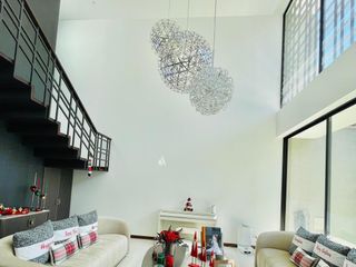 Foto 4 de Se Renta de Hermosa Casa de Lujo Vía Intervalles de 4 Dormitorios