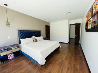 Foto 20 de Se Renta de Hermosa Casa de Lujo Vía Intervalles de 4 Dormitorios