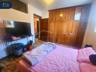 Foto 9 de Vendo casa rentera con 6 departamentos, Norte de Quito