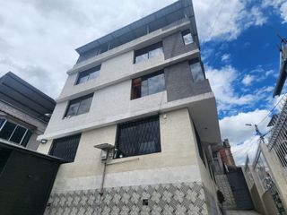 Foto 16 de Vendo casa rentera con 6 departamentos, Norte de Quito