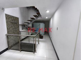 Foto 6 de Exelente Local Comercial en San Juan de Miraflores