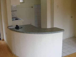 Foto 3 de Renta departamento dos dormitorios en conjunto cerrado, calle Legarda y Occidental