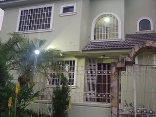 Foto 2 de CASA EN VENTA BELLAVISTA ALTA