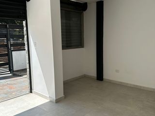 Foto 14 de CASA EN VENTA CON LOCAL COMERCIAL POR ESTRENAR LAS PENCAS