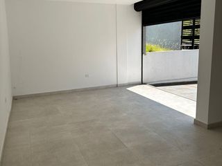 Foto 16 de CASA EN VENTA CON LOCAL COMERCIAL POR ESTRENAR LAS PENCAS