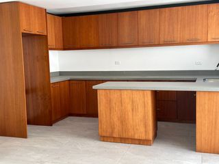 Foto 23 de CASA EN VENTA CON LOCAL COMERCIAL POR ESTRENAR LAS PENCAS