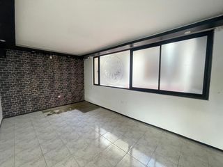 Foto 2 de Local Comercial en Alquiler / El Batán / Eloy Alfaro / Quito