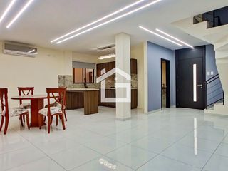 Foto 1 de Casa Semiamoblada en Alquiler en Urb. Arboleia, Machala