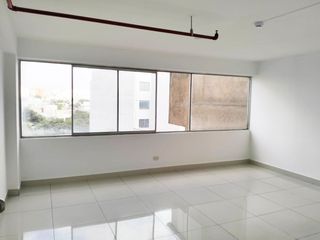 Foto 1 de OFICINA ADMINISTRATIVA DE 142 M2 EN ALQUILER EN SAN ISIDRO