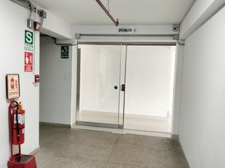 Foto 10 de OFICINA ADMINISTRATIVA DE 142 M2 EN ALQUILER EN SAN ISIDRO