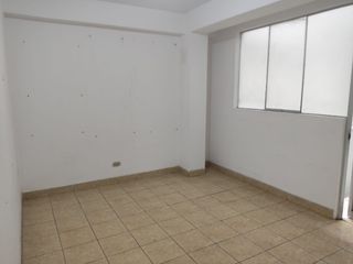 Foto 7 de SE ALQUILA AMPLIO LOCAL, 2DO PISO, AVENIDA PERU-SMP
