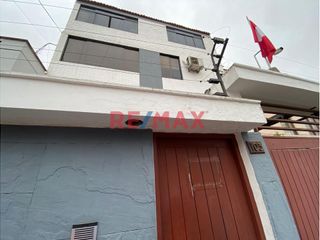 Foto 10 de ID: 1122295 Casa De 4 Pisos A 2 Cuadras Del Open Plaza De Angamos (Uso Residencial O Administrativo)