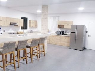 Foto 11 de LA CASA QUE SOÑASTE CON PISCINA Y VISTA AL MAR – DE LUJO EN ESTRENO, ANCÓN (9)🌊✨