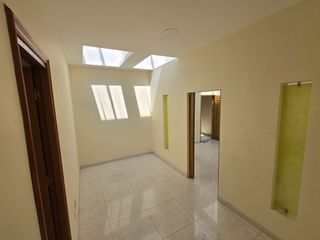 Foto 9 de LOCAL EN ARRIENDO CON OFICINAS - PUENTE ARANDA