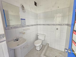 Foto 12 de LOCAL EN ARRIENDO CON OFICINAS - PUENTE ARANDA