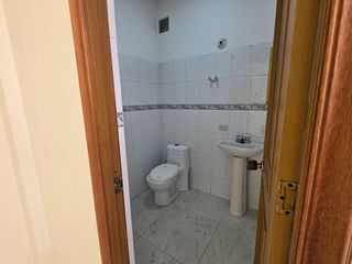 Foto 14 de LOCAL EN ARRIENDO CON OFICINAS - PUENTE ARANDA
