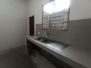Foto 5 de CASA EN RENTA CON GARAJE SUR DE MACHALA