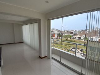 Foto 6 de Triplex de estreno con piscina en Punta Hermosa – ¡Vive frente a parque!