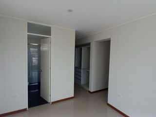 Foto 17 de Triplex de estreno con piscina en Punta Hermosa – ¡Vive frente a parque!