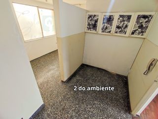 Foto 3 de ALQUILER DE OFICINA EN EXCELENTE UBICACIÓN - Piso 4 Sin Ascensor