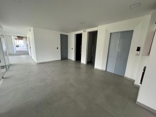 Foto 12 de ARRIENDO OFICINA/LOCAL COMERCIAL TUNJA