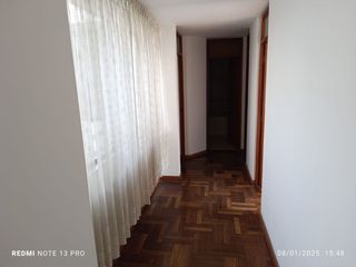 Foto 7 de Amplio Departamento Duplex (Independiente) En Jlbyr