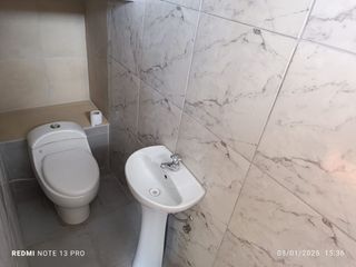 Foto 3 de Se Vente Hermoso Departamento En Urb. Cerrada -A Una Cuadra Del Grifo De La Av.Ee.Uu -Jlbyr
