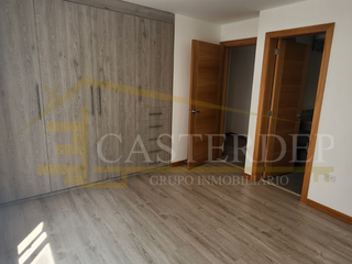 Foto 10 de Venta de departamento en Urb. El Condado