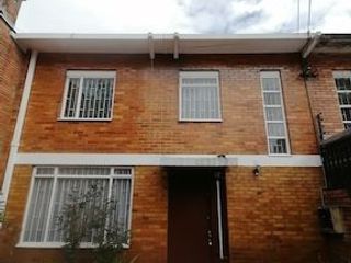 Foto 1 de CASA EN VENTA EN LA ESMERALDA