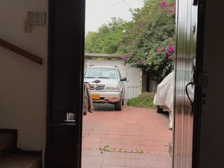 Foto 2 de CASA EN VENTA EN LA ESMERALDA