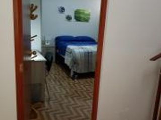 Foto 2 de Alquilo en MIRAFLORES, SAN ANTONIO, habitación ejecutiva. Limpia y desinfectada, bien ventilada e iluminada.
