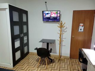 Foto 11 de Alquilo en MIRAFLORES, SAN ANTONIO, habitación ejecutiva. Limpia y desinfectada, bien ventilada e iluminada.