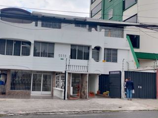 Foto 9 de RENTA LOCALES COMERCIALES AV. DE LOS SHYRIS, ENTRE RIO COCA Y 6 DE DICIEMBRE