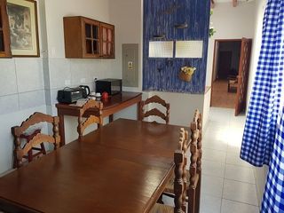 Foto 16 de Alquilo en MIRAFLORES, SAN ANTONIO, habitación ejecutiva. Limpia y desinfectada, bien iluminada y ventilada.