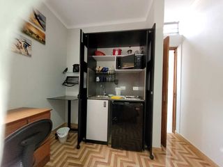 Foto 17 de Alquilo en MIRAFLORES, SAN ANTONIO, habitación ejecutiva. Limpia y desinfectada, bien iluminada y ventilada.