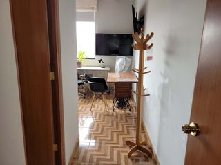 Foto 2 de Alquilo en MIRAFLORES, SAN ANTONIO, habitación ejecutiva. Limpia y desinfectada, bien iluminada y ventilada.