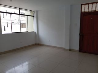 Foto 2 de Venta Departamento 2do Piso San Isidro (lnunez)