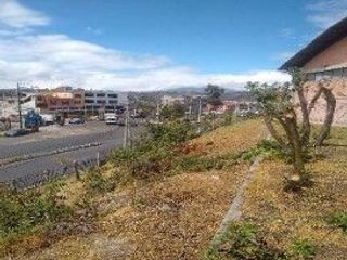 Foto 29 de VENTA BODEGA COMERCIAL EN AMBATO, SECTOR CIUDADELA INGAHURCO