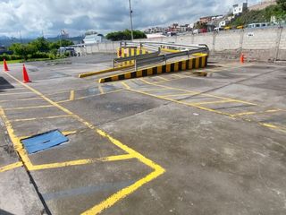 Foto 32 de VENTA BODEGA COMERCIAL EN AMBATO, SECTOR CIUDADELA INGAHURCO