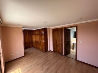 Foto 3 de Hermosa casa 5 dormitorios Av. del Tejar