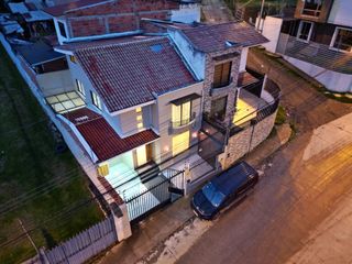 Foto 6 de Hermosa casa 5 dormitorios Av. del Tejar