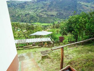 Foto 19 de Casa Vacacional en Venta, Sector la Higuera, Paute