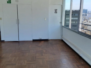 Foto 5 de Alquilo Amplias y Cómodas Oficinas Todo un Piso en Av Pardo, Miraflores