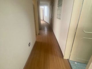 Foto 7 de VENDO AMPLIO DEPARTAMENTO PRIMER PISO ELEVADO REMODELADO CASUARINAS SUR