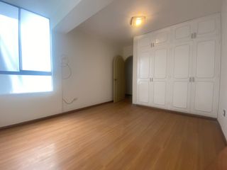 Foto 11 de VENDO AMPLIO DEPARTAMENTO PRIMER PISO ELEVADO REMODELADO CASUARINAS SUR